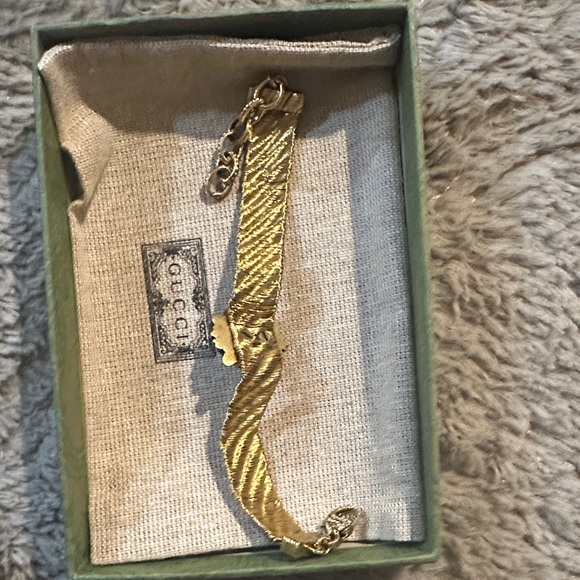 Gucci Gold Lion Belt